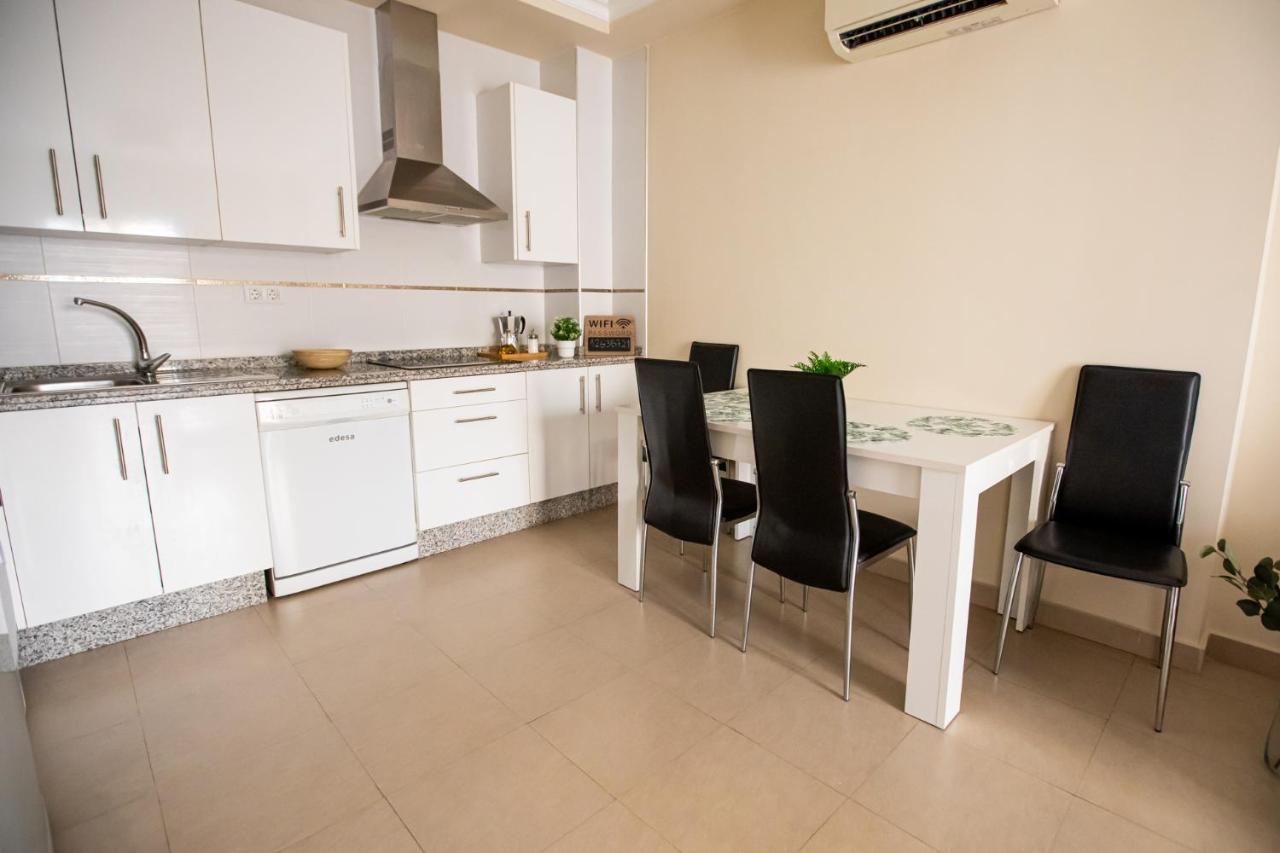 Dona Concha Alameda Apartment Севиля Екстериор снимка